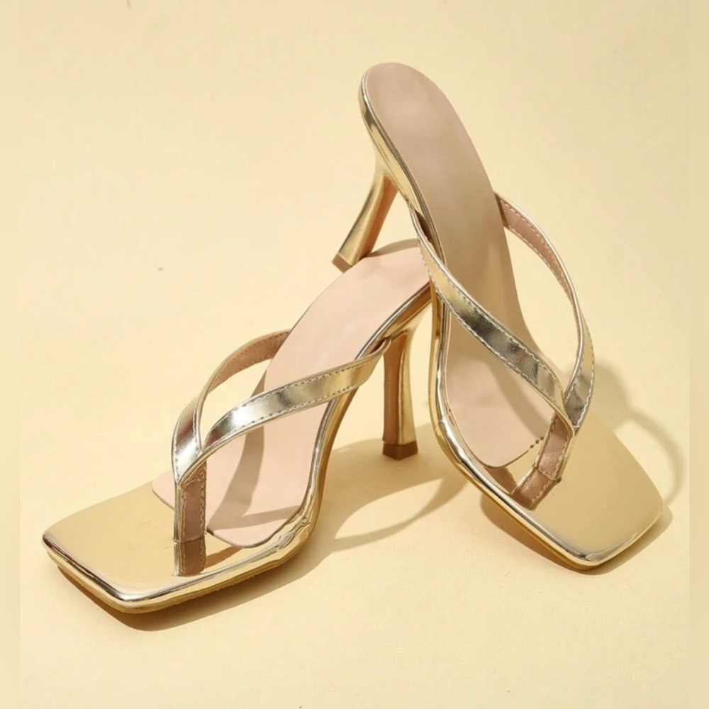 NWOT Metallic Gold Women's Heels